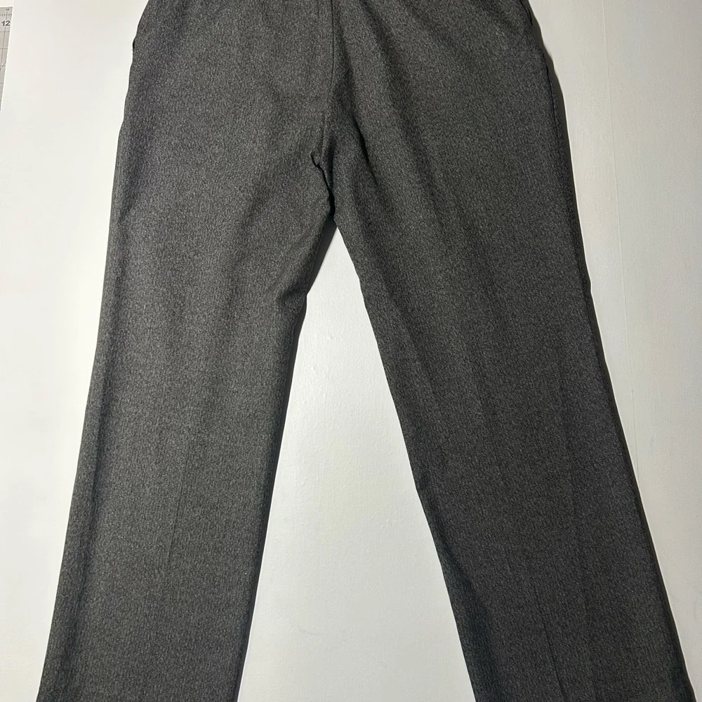 Banana republic men’s 33/30 Taylor‎ fit gray dress pants, straight legs